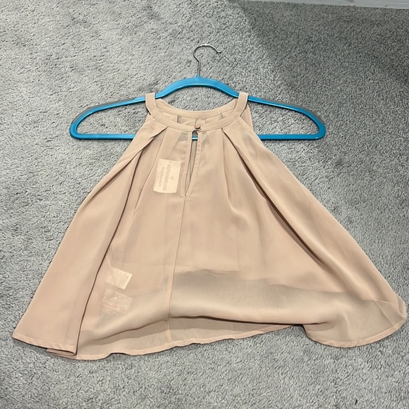 NWT Taupe Top - Picture 2 of 4